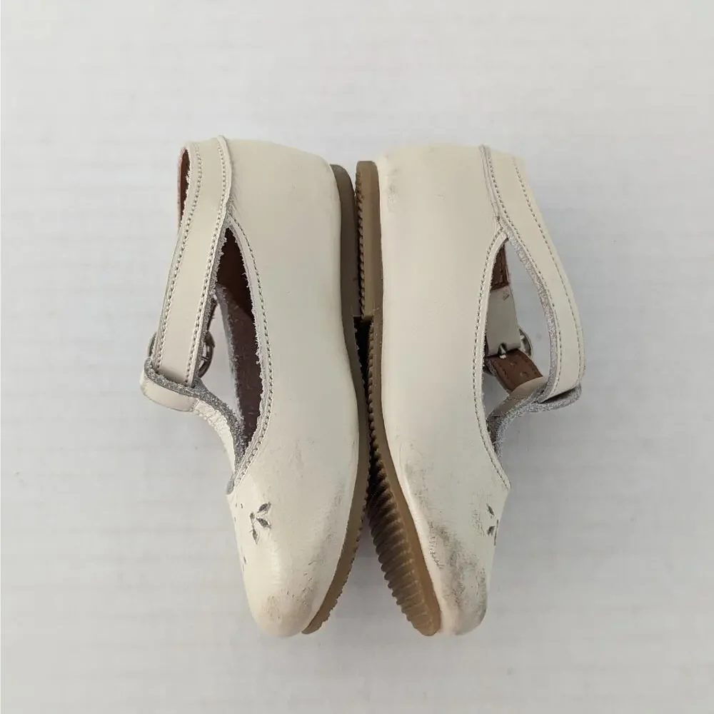 Adelisa & Co. Cream Catarina Mary Jane Size 20/5 Leather Hard Sole Shoes